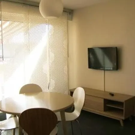 T2 Avec Terrasse Et Parking Prive, Proche Plage, Capacite 4 Personnes - - Fr-1-326-495 * Marseillan (Herault)