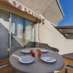 Appartamento T2 Avec Terrasse Et Parking Privé, Proche Plage, Capacité 4 Personnes - - Fr-1-326-495 *