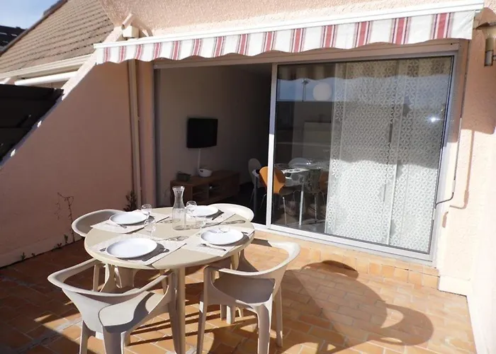 T2 Avec Terrasse Et Parking Prive, Proche Plage, Capacite 4 Personnes - - Fr-1-326-495 Apartamento Marseillan (Herault)