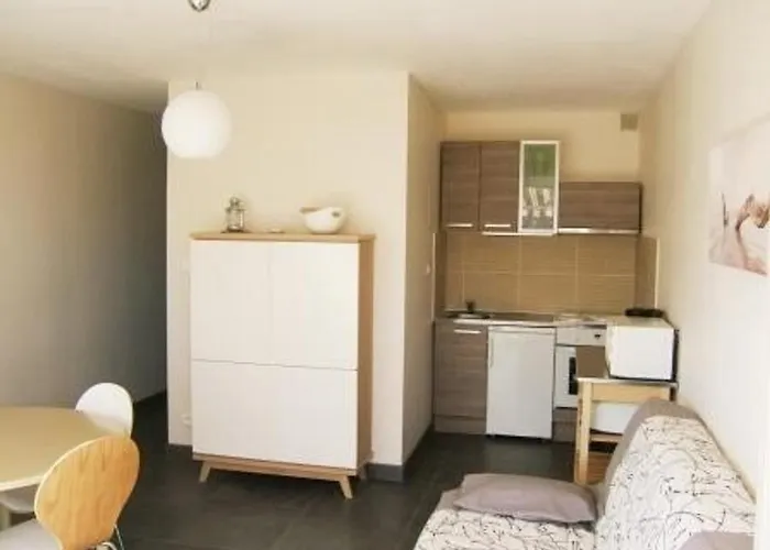 Apartamento T2 Avec Terrasse Et Parking Prive, Proche Plage, Capacite 4 Personnes - - Fr-1-326-495 Marseillan (Herault)