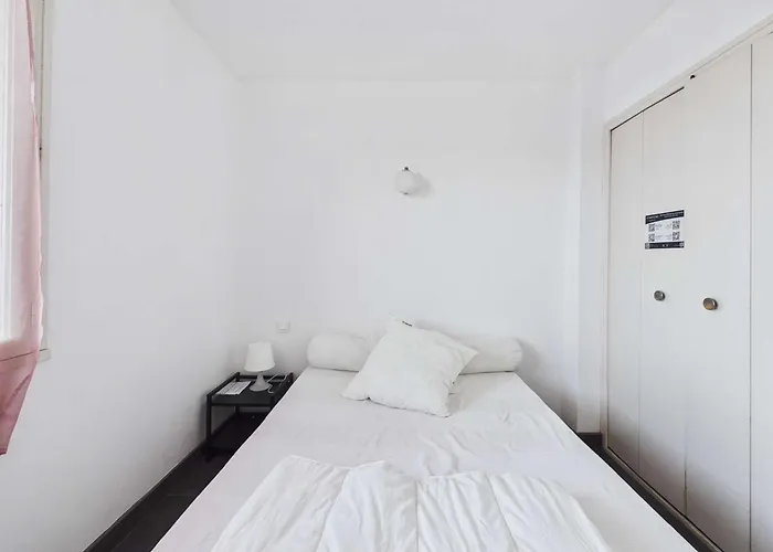 T2 Avec Terrasse Et Parking Prive, Proche Plage, Capacite 4 Personnes - - Fr-1-326-495 Apartment Marseillan (Herault)